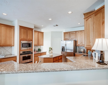 12128 Arroyo Verde Lane - Photo Thumbnail 16