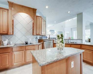 12128 Arroyo Verde Lane - Photo Thumbnail 20