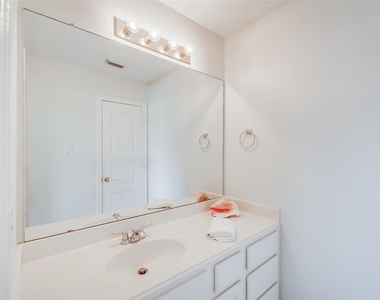12128 Arroyo Verde Lane - Photo Thumbnail 32
