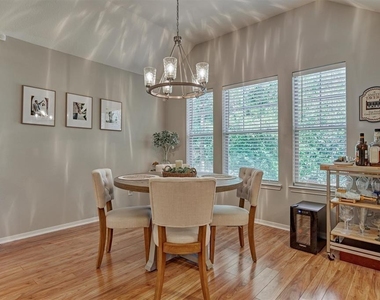87 Woodlily Place - Photo Thumbnail 14
