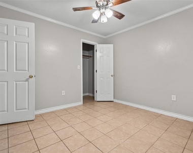 7900 Fm 2354 Unit B - Photo Thumbnail 6