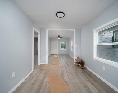3120 Stonewall Street - Photo Thumbnail 12