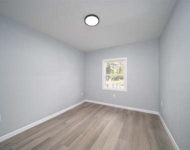 3120 Stonewall Street - Photo Thumbnail 1