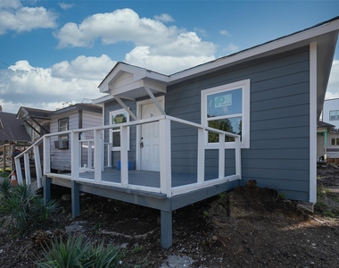 3120 Stonewall Street - Photo Thumbnail 16