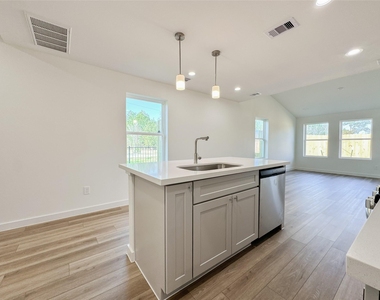 2726 Discovery Trails Court - Photo Thumbnail 11
