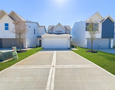 2726 Discovery Trails Court - Photo Thumbnail 46