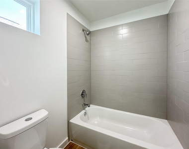 2726 Discovery Trails Court - Photo Thumbnail 35