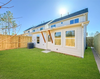 2726 Discovery Trails Court - Photo Thumbnail 45