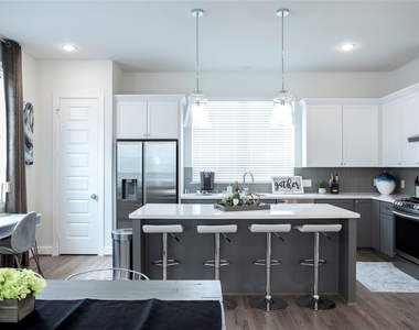2713 Eado Edge Court - Photo Thumbnail 6