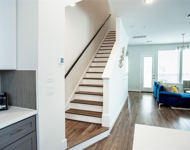 2713 Eado Edge Court - Photo Thumbnail 14