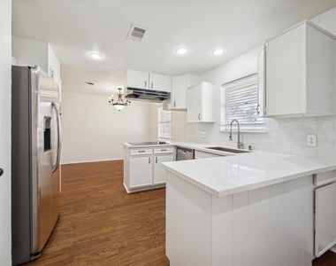 9642 Judalon Lane - Photo Thumbnail 8