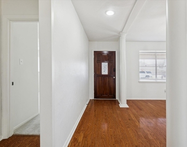 9642 Judalon Lane - Photo Thumbnail 3