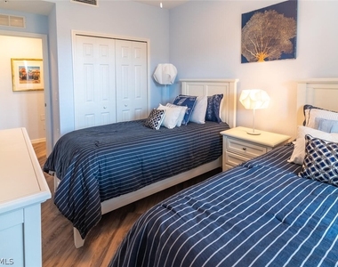 9820 Giaveno Circle - Photo Thumbnail 14