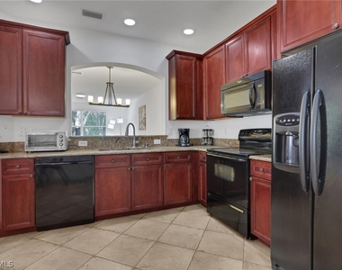 3353 Antica Street - Photo Thumbnail 8