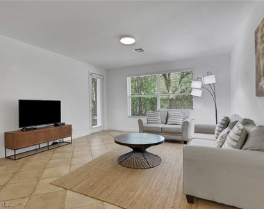3353 Antica Street - Photo Thumbnail 5