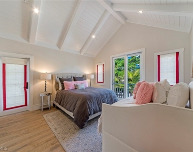 434 3rd Avenue S - Photo Thumbnail 6