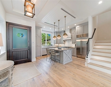 434 3rd Avenue S - Photo Thumbnail 1