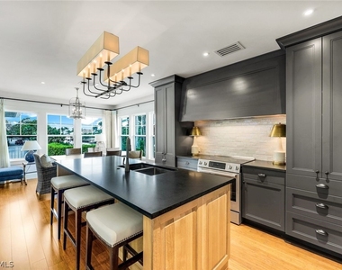 1437 Sandpiper Street - Photo Thumbnail 12