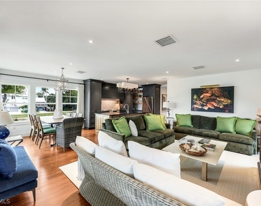 1437 Sandpiper Street - Photo Thumbnail 9