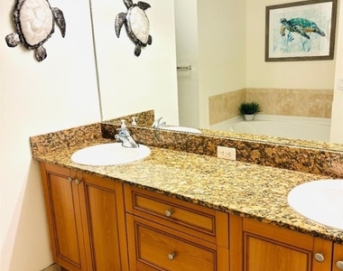 10101 Villagio Palms Way - Photo Thumbnail 8