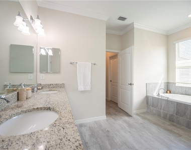 2075 Parson Street - Photo Thumbnail 12
