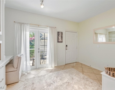 871 Tanbark Drive - Photo Thumbnail 2