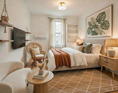 405 West 45th Street - Photo Thumbnail 2