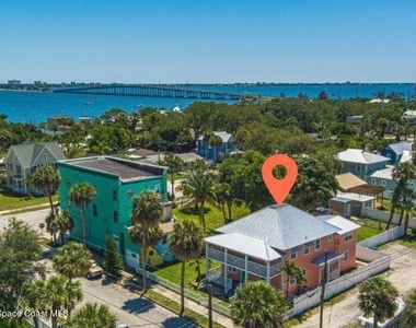 693 Law Street - Photo Thumbnail 7