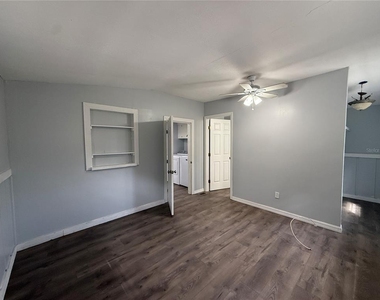 8824 Overlook Dr - Photo Thumbnail 24
