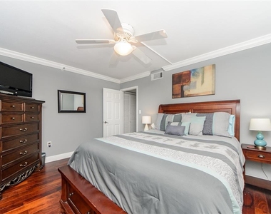 1250 Gulf Boulevard - Photo Thumbnail 38