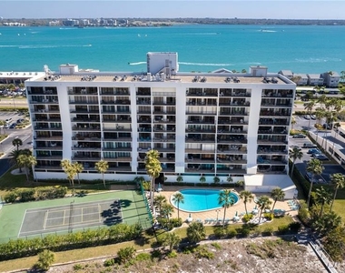 1250 Gulf Boulevard - Photo Thumbnail 52