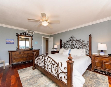 1250 Gulf Boulevard - Photo Thumbnail 33