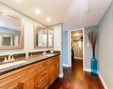 1250 Gulf Boulevard - Photo Thumbnail 35