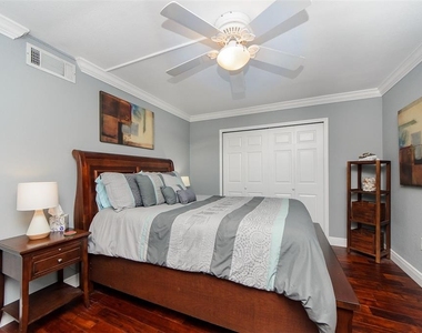 1250 Gulf Boulevard - Photo Thumbnail 37