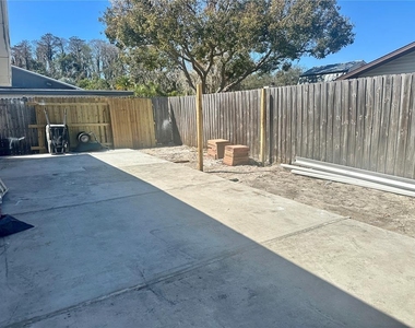 12741 Poppy Street - Photo Thumbnail 12