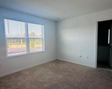 4512 Teoli Court - Photo Thumbnail 10