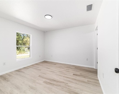 15388 Sw 26th Place - Photo Thumbnail 19
