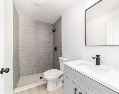 15388 Sw 26th Place - Photo Thumbnail 21
