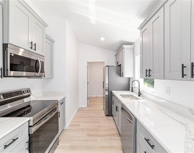 15388 Sw 26th Place - Photo Thumbnail 16