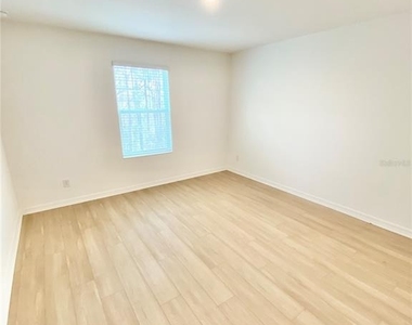 182 Glass Onion Drive - Photo Thumbnail 25