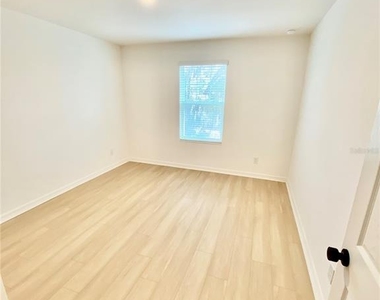 182 Glass Onion Drive - Photo Thumbnail 30