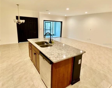 182 Glass Onion Drive - Photo Thumbnail 8
