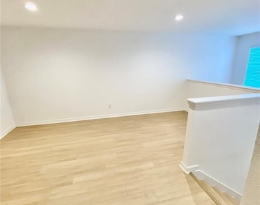 182 Glass Onion Drive - Photo Thumbnail 13