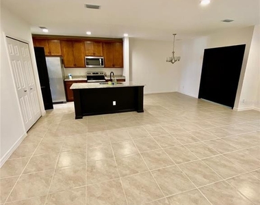 182 Glass Onion Drive - Photo Thumbnail 4
