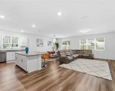 2081 Malbec Court - Photo Thumbnail 2