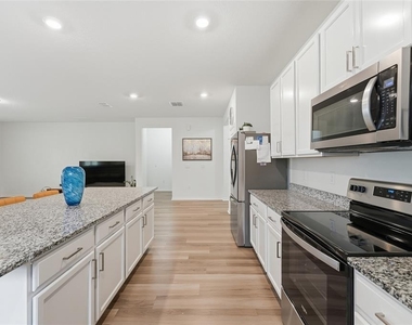 2081 Malbec Court - Photo Thumbnail 9