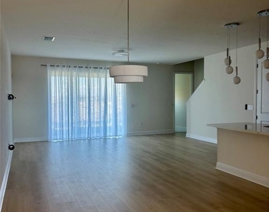9262 Gulf Haven Drive - Photo Thumbnail 3
