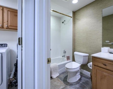 3313 Sunset Key Circle - Photo Thumbnail 43