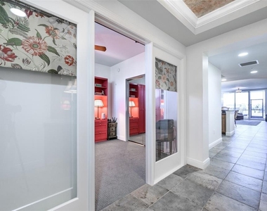 3313 Sunset Key Circle - Photo Thumbnail 4