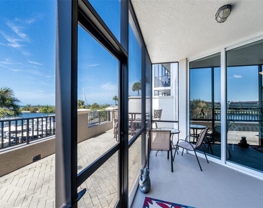 3313 Sunset Key Circle - Photo Thumbnail 46